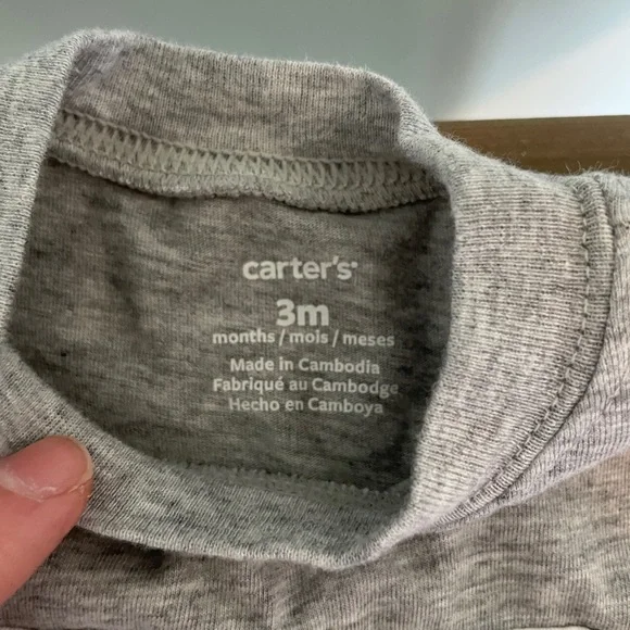 Carters Set - Picture 6 of 6